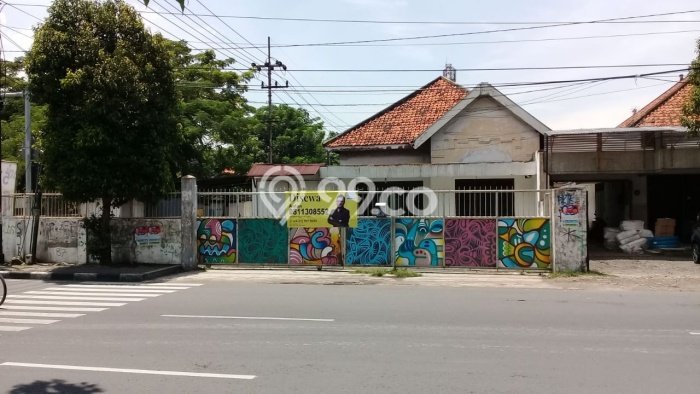 Rumah Bagus Siap Pakai Di Sawahan Luas 165m2 Aman Rumah Bagus Siap Pakai Di Sawahan Luas 165m2 Aman