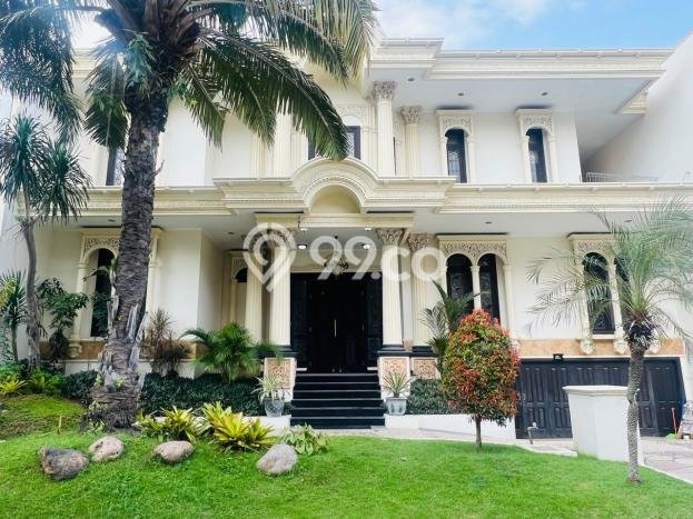 Rumah di Pakuwon Indah, 6 KM, Konsep Minimalis, LT 630m² Bangunan 800m² Rumah di Pakuwon Indah, 6 KM, Konsep Minimalis, LT 630m² Bangunan 800m²
