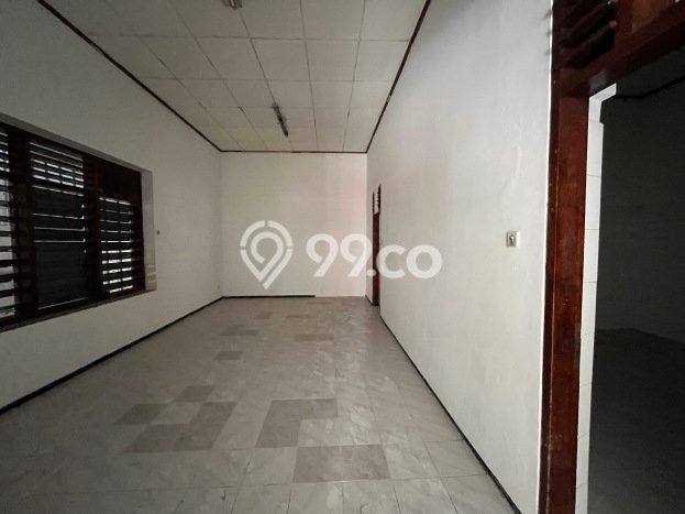 Rumah Bagus Siap Pakai Di Sawahan Luas 165m2 Aman Rumah Bagus Siap Pakai Di Sawahan Luas 165m2 Aman