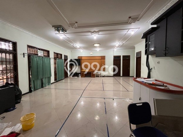 Disewakan Rumah Murah di Sukomanunggal Surabaya dengan 4 KT Disewakan Rumah Murah di Sukomanunggal Surabaya dengan 4 KT