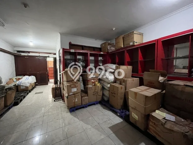 Dijual Rumah 3 Kamar Lokasi Strategis Bagus dan Strategis di Simokerto Dijual Rumah 3 Kamar Lokasi Strategis Bagus dan Strategis di Simokerto