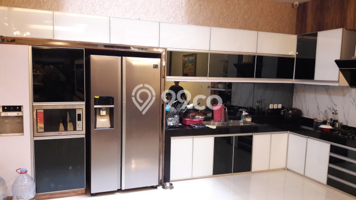 Rumah Luxury Modern Siap Huni di Daan Mogot Jakarta Barat Rumah Luxury Modern Siap Huni di Daan Mogot Jakarta Barat