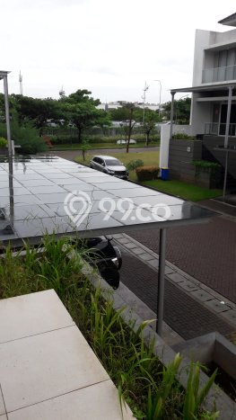 Rumah Luxury Modern Siap Huni di Golf Island Jakarta Utara Rumah Luxury Modern Siap Huni di Golf Island Jakarta Utara