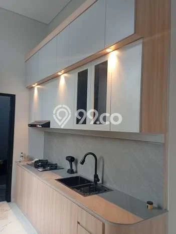 For Sale! Luxury House LT 216m2 Desain Elegan di Sentul City For Sale! Luxury House LT 216m2 Desain Elegan di Sentul City