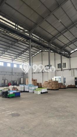 Gudang disewakan lokasi strategis Rembang Pasuruan 4200m2 Gudang disewakan lokasi strategis Rembang Pasuruan 4200m2
