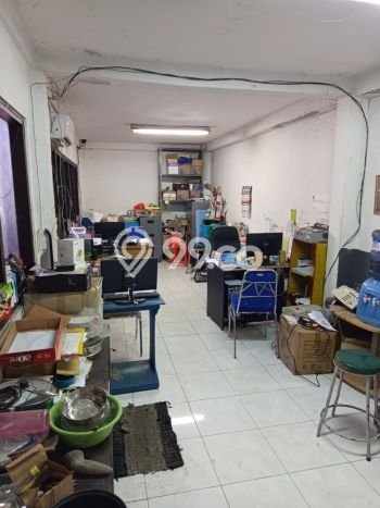 Dijual! Gudang di Margomulyo Surabaya LT 594m2 / LB 492m2 Kawasan Strategis Dijual! Gudang di Margomulyo Surabaya LT 594m2 / LB 492m2 Kawasan Strategis