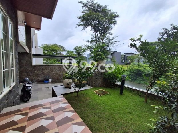 Jual Rumah Mewah Megah Dengan View Eksklusif di Citraland, Surabaya Jual Rumah Mewah Megah Dengan View Eksklusif di Citraland, Surabaya