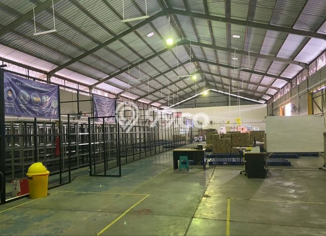 Disewakan Gudang Bisnis di Waru Sidoarjo Harga Sewa Menarik Bisa Nego Disewakan Gudang Bisnis di Waru Sidoarjo Harga Sewa Menarik Bisa Nego