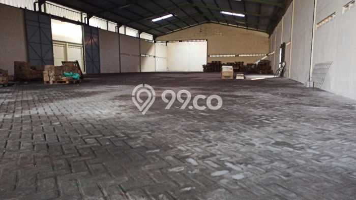 Gudang Dijual di Prime Area Surabaya Luas 1500m2 Gudang Dijual di Prime Area Surabaya Luas 1500m2