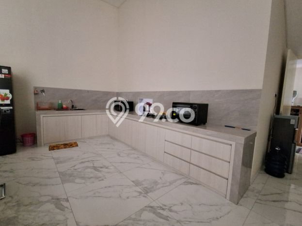Jual Rumah Mewah Megah Dengan View Eksklusif di Citraland, Surabaya Jual Rumah Mewah Megah Dengan View Eksklusif di Citraland, Surabaya