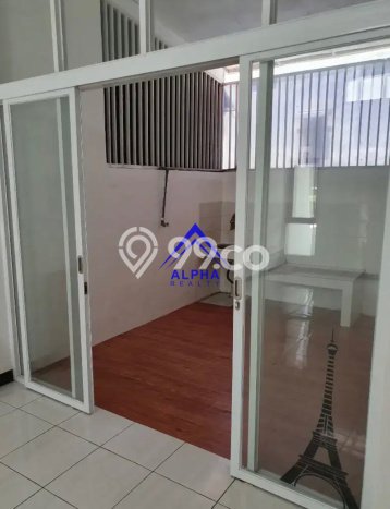 Jarang Ada! Rumah Sewa 2 Kamar Bagus Siap Huni Buah Batu Jarang Ada! Rumah Sewa 2 Kamar Bagus Siap Huni Buah Batu