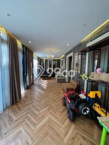 Vila Berkembang di , Luas 2062m2m², Area Nyaman Vila Berkembang di , Luas 2062m2m², Area Nyaman