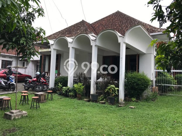 Hunian Elit LB 700m2 Siap Pakai Desain Elegan di Bandung Kota, Bandung Hunian Elit LB 700m2 Siap Pakai Desain Elegan di Bandung Kota, Bandung