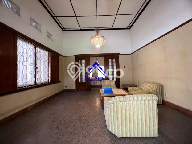 Siap Huni Rumah Mewah 7 Kamar di Coblong Dekat ke Mana Pun Siap Huni Rumah Mewah 7 Kamar di Coblong Dekat ke Mana Pun