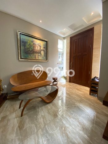 Rumah Elit Modern Tanpa Renovasi di Setra Murni Bandung Rumah Elit Modern Tanpa Renovasi di Setra Murni Bandung