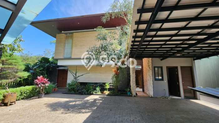 Dijual Rumah Mewah Megah Dengan View Eksklusif di Sentul City, Bogor Dijual Rumah Mewah Megah Dengan View Eksklusif di Sentul City, Bogor