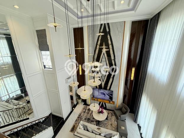 Rumah Elit LB 231m2 Siap Pakai Desain Elegan di Sentul City, Bogor Rumah Elit LB 231m2 Siap Pakai Desain Elegan di Sentul City, Bogor