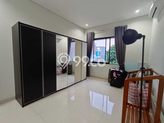 Rumah Modern 5 KT di Sentul City Bogor Full Furnished Rumah Modern 5 KT di Sentul City Bogor Full Furnished