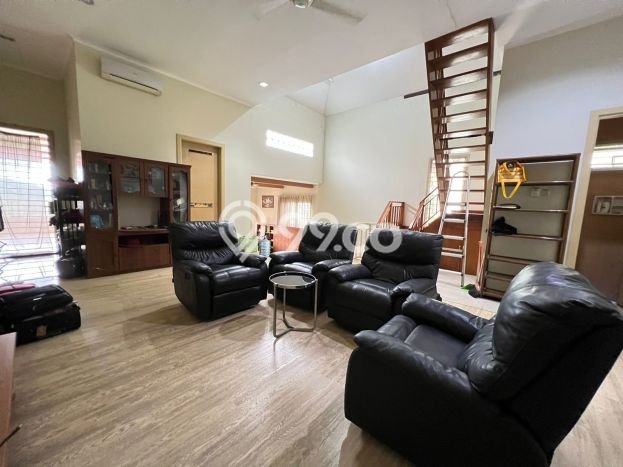 For Sale! Luxury House LT 2146m2 Desain Elegan di Sentul City For Sale! Luxury House LT 2146m2 Desain Elegan di Sentul City