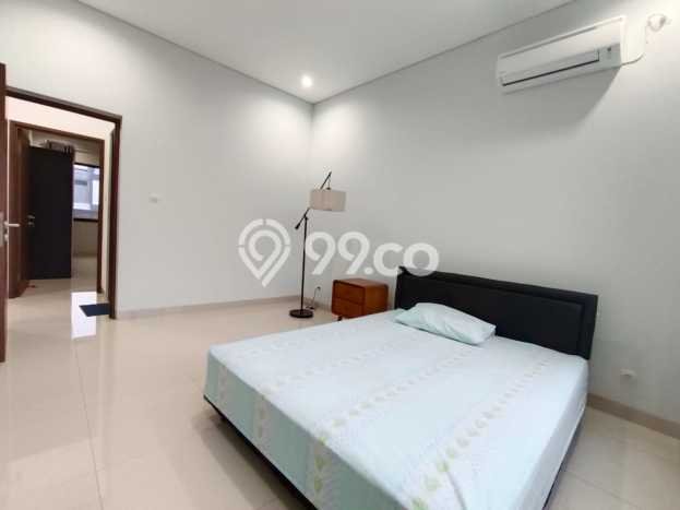Rumah Modern 5 KT di Sentul City Bogor Full Furnished Rumah Modern 5 KT di Sentul City Bogor Full Furnished