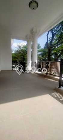 Rumah Elit LB 600m2 Siap Huni Desain Elegan di Sentul City, Bogor Rumah Elit LB 600m2 Siap Huni Desain Elegan di Sentul City, Bogor