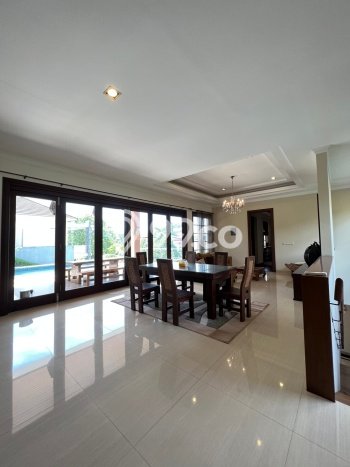 Rumah Luxury Modern Tanpa Renovasi di Sentul City Bogor Rumah Luxury Modern Tanpa Renovasi di Sentul City Bogor