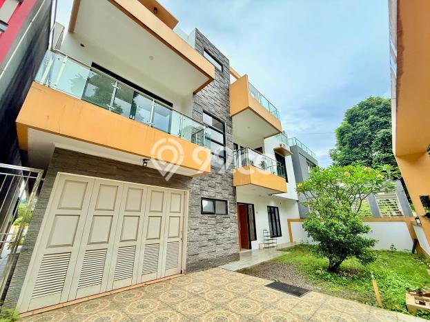 Disewakan Rumah Harga Terjangkau di Sentul City Bogor dengan 5 Kamar Tidur Disewakan Rumah Harga Terjangkau di Sentul City Bogor dengan 5 Kamar Tidur