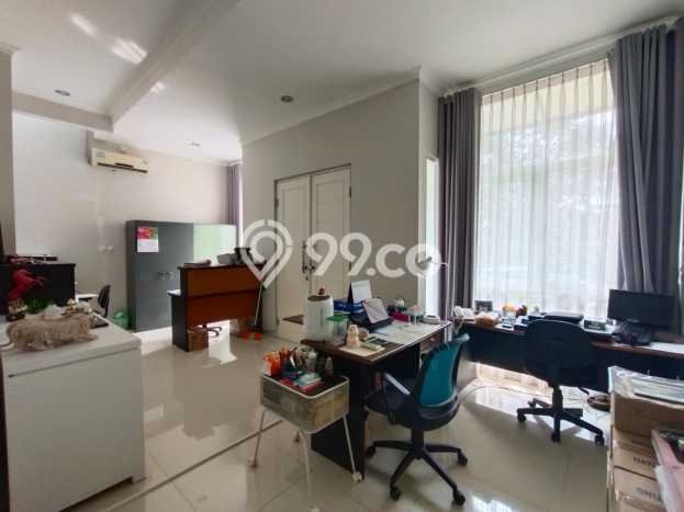 Rumah 5 Kamar Tidur Desain Minimalis di Kawasan Elite Sentul City, Bogor Rumah 5 Kamar Tidur Desain Minimalis di Kawasan Elite Sentul City, Bogor