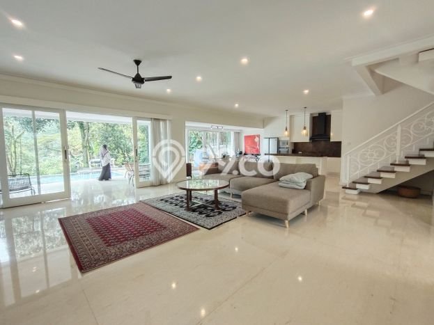 Rumah Disewakan Bogor LT 1275m2 LB 550m2 Area Sentul City Rumah Disewakan Bogor LT 1275m2 LB 550m2 Area Sentul City