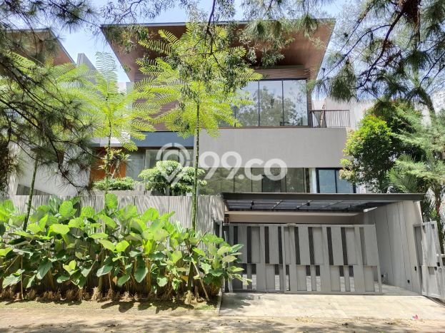 INVESTASI CERDAS! Rumah Exclusive Sentul City, Bogor, Luas Tanah 300m² Luas Bangunan 480m² INVESTASI CERDAS! Rumah Exclusive Sentul City, Bogor, Luas Tanah 300m² Luas Bangunan 480m²