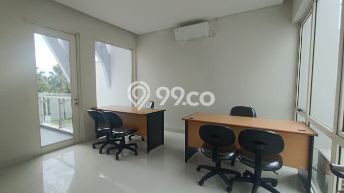 Rumah Mewah LB 346m2 Siap Pakai Desain Elegan di Sentul City, Bogor Rumah Mewah LB 346m2 Siap Pakai Desain Elegan di Sentul City, Bogor