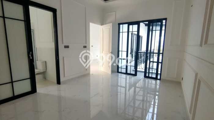 Jual Rumah Luas Megah Dengan View Eksklusif di Sentul City, Bogor Jual Rumah Luas Megah Dengan View Eksklusif di Sentul City, Bogor