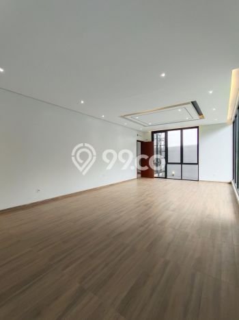 INVESTASI CERDAS! Rumah Exclusive Sentul City, Bogor, Luas Tanah 300m² Luas Bangunan 480m² INVESTASI CERDAS! Rumah Exclusive Sentul City, Bogor, Luas Tanah 300m² Luas Bangunan 480m²