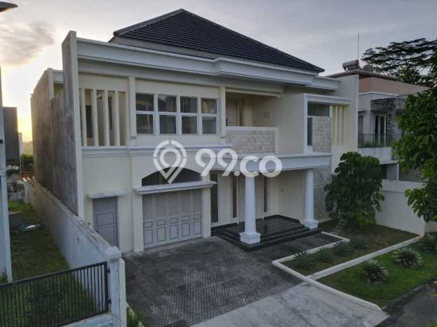 Rumah Elit LB 362m2 Siap Huni Desain Elegan di Sentul City, Bogor Rumah Elit LB 362m2 Siap Huni Desain Elegan di Sentul City, Bogor