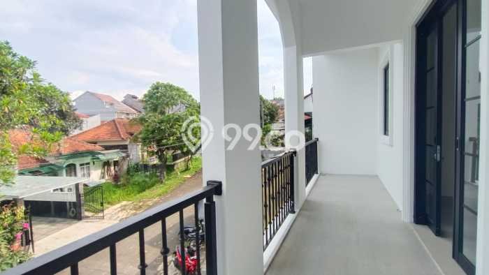 Rumah Modern 4 KT di Sentul City Bogor Unfurnished Rumah Modern 4 KT di Sentul City Bogor Unfurnished