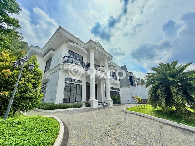 Ready to Use! Premium House LT 543m2 Desain Modern di Sentul City Ready to Use! Premium House LT 543m2 Desain Modern di Sentul City