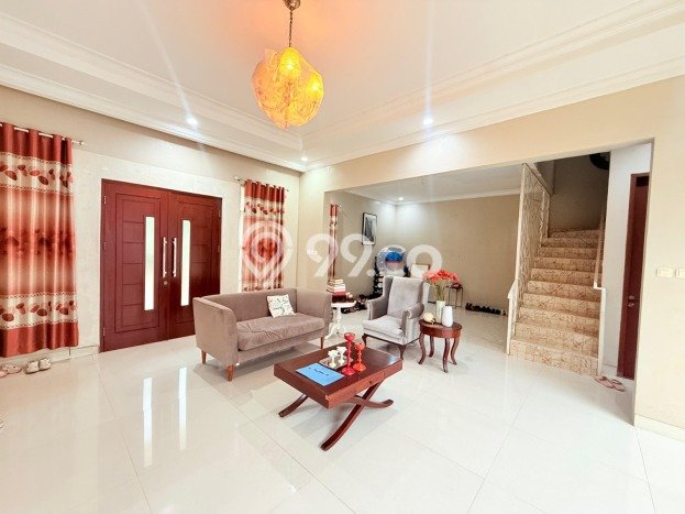 Rumah Elit LB 205m2 Siap Huni Desain Elegan di Sentul, Bogor Rumah Elit LB 205m2 Siap Huni Desain Elegan di Sentul, Bogor