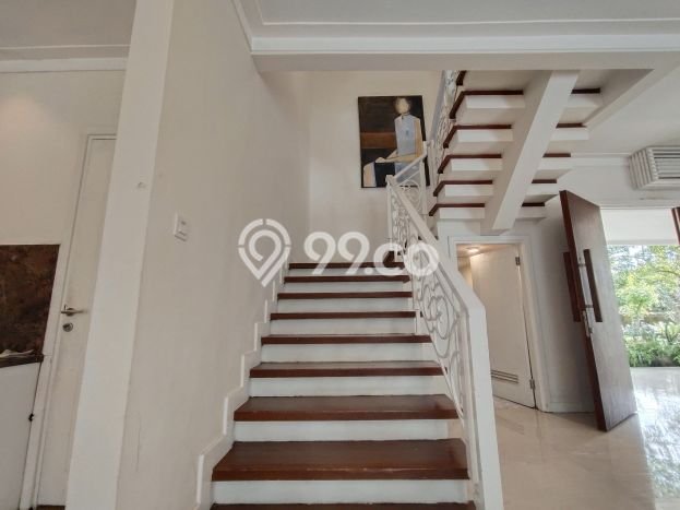 Rumah Disewakan Bogor LT 1275m2 LB 550m2 Area Sentul City Rumah Disewakan Bogor LT 1275m2 LB 550m2 Area Sentul City