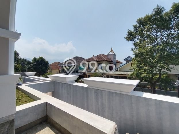 Rumah Minimalis di Sentul City, Bogor, Luas 518m² Bangunan 700m² Rumah Minimalis di Sentul City, Bogor, Luas 518m² Bangunan 700m²