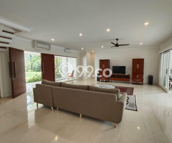 Rumah Disewakan Bogor LT 1275m2 LB 550m2 Area Sentul City Rumah Disewakan Bogor LT 1275m2 LB 550m2 Area Sentul City