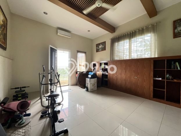 For Sale! Luxury House LT 2146m2 Desain Elegan di Sentul City For Sale! Luxury House LT 2146m2 Desain Elegan di Sentul City