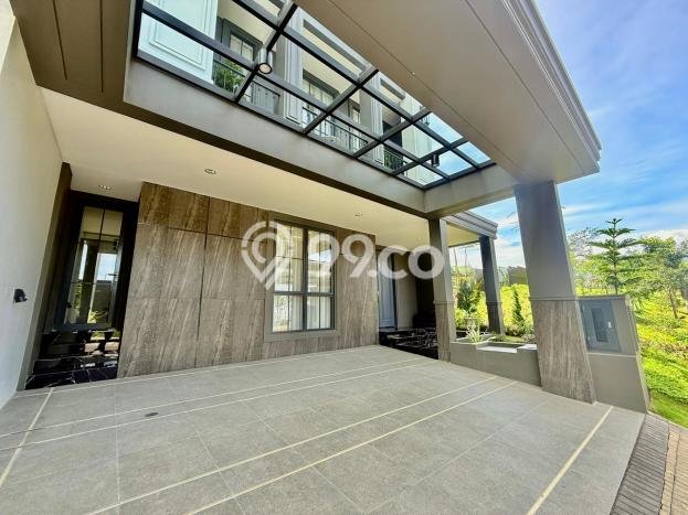 Rumah Elit LB 231m2 Siap Pakai Desain Elegan di Sentul City, Bogor Rumah Elit LB 231m2 Siap Pakai Desain Elegan di Sentul City, Bogor