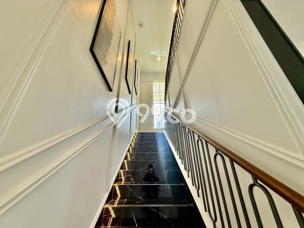 For Sale! Luxury House LT 150m2 Desain Elegan di Sentul City For Sale! Luxury House LT 150m2 Desain Elegan di Sentul City