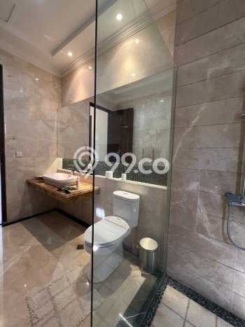 Rumah Elit Modern Tanpa Renovasi di Sentul City Bogor Rumah Elit Modern Tanpa Renovasi di Sentul City Bogor