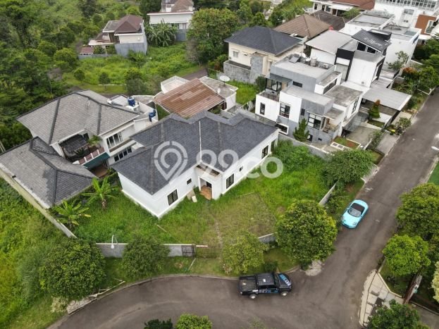 For Sale! Luxury House LT 575m2 Desain Elegan di Sentul City For Sale! Luxury House LT 575m2 Desain Elegan di Sentul City