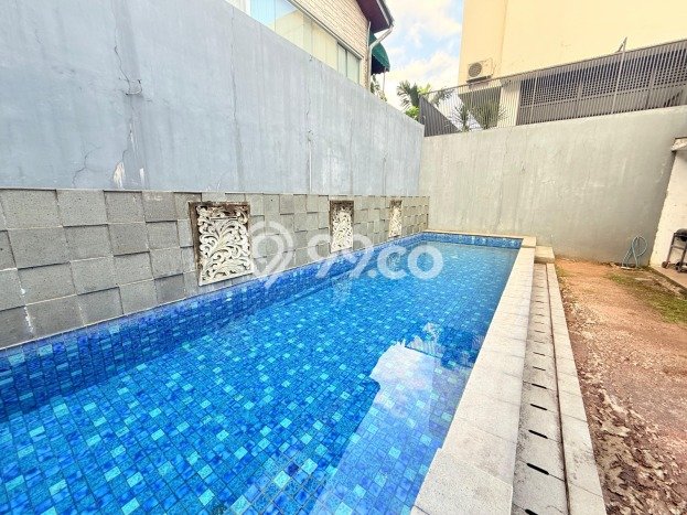 Rumah Elit LB 205m2 Siap Huni Desain Elegan di Sentul, Bogor Rumah Elit LB 205m2 Siap Huni Desain Elegan di Sentul, Bogor