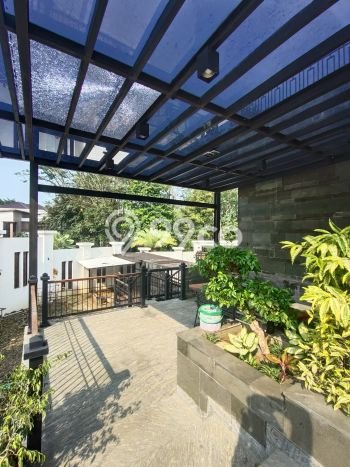 Ready to Use! Luxury House LT 732m2 Desain Elegan di Sentul City Ready to Use! Luxury House LT 732m2 Desain Elegan di Sentul City