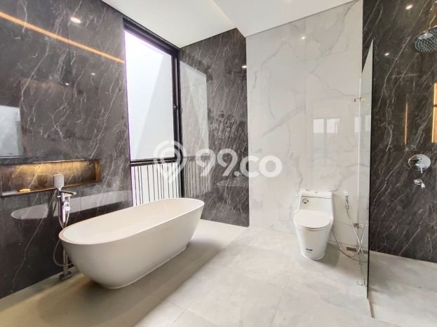 INVESTASI CERDAS! Rumah Exclusive Sentul City, Bogor, Luas Tanah 300m² Luas Bangunan 480m² INVESTASI CERDAS! Rumah Exclusive Sentul City, Bogor, Luas Tanah 300m² Luas Bangunan 480m²