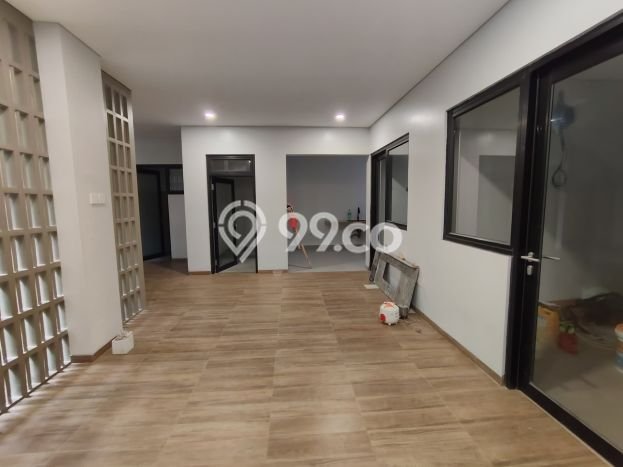 Rumah Minimalis di Sentul City, Bogor, Luas 300m² LB 480m² Rumah Minimalis di Sentul City, Bogor, Luas 300m² LB 480m²