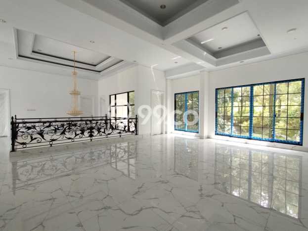 Rumah Elit Modern Siap Huni di Sentul City Bogor Rumah Elit Modern Siap Huni di Sentul City Bogor